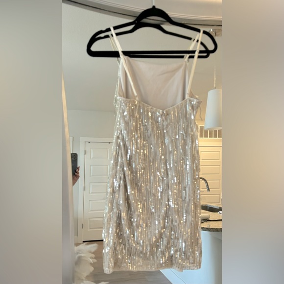 NEW! Champagne Shimmy Evening Dress. - Picture 5 of 8